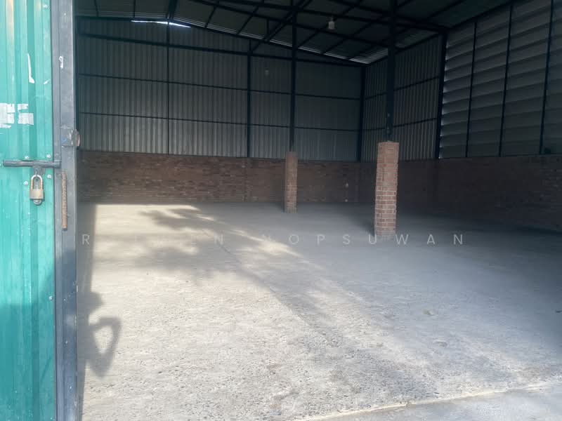 Warehouse with office space for rent in Hat Yai, Songkhla. Flood-free area. Size: 1,500 sq.m., Songkhla, Ban Phru, Hat Yai, Songkhla, , 1,500 sqm, Warehouse/Factory For Sale, by Rachen Nopsuwan, 500188457 - DDproperty.com
