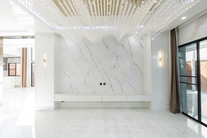 Grand Bangkok Boulevard Srinakarin, Bangkok, Srinagarindra Rd, Nong Bon, Prawet, Bangkok, 5 Bedrooms, 534 sqm, Single Detached House For Rent, by TopLands of Thailand, 500188458 - DDproperty.com