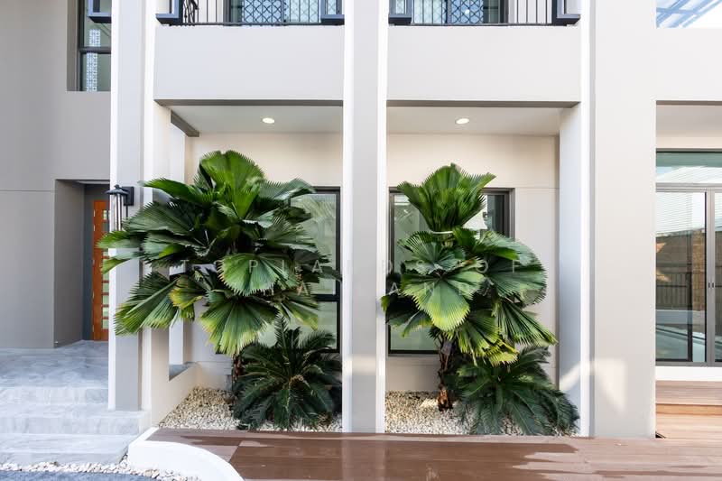 Grand Bangkok Boulevard Srinakarin, Bangkok, Srinagarindra Rd, Nong Bon, Prawet, Bangkok, 5 Bedrooms, 534 sqm, Single Detached House For Rent, by TopLands of Thailand, 500188458 - DDproperty.com