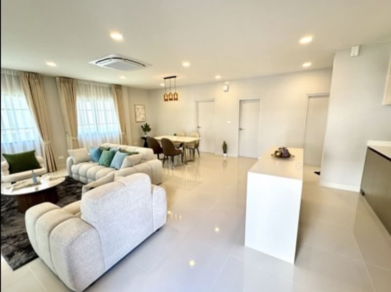 Centro Bangna, Samut Prakan, 111 Soi 3, Bang Kaeo, Bang Plee, Samut Prakan, 3 Bedrooms, 230 sqm, Single Detached House For Rent, by Chaiwat Chung, 500188470 - DDproperty.com