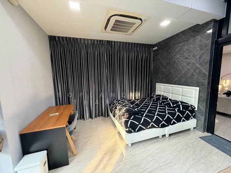 Manthana Rama 9-Srinakarin, Bangkok, 50 Krungthep Kreetha Road, Hua Mak, Bang Kapi, Bangkok, 4 Bedrooms, 350 sqm, Single Detached House For Rent, by TopLands of Thailand, 500188472 - DDproperty.com