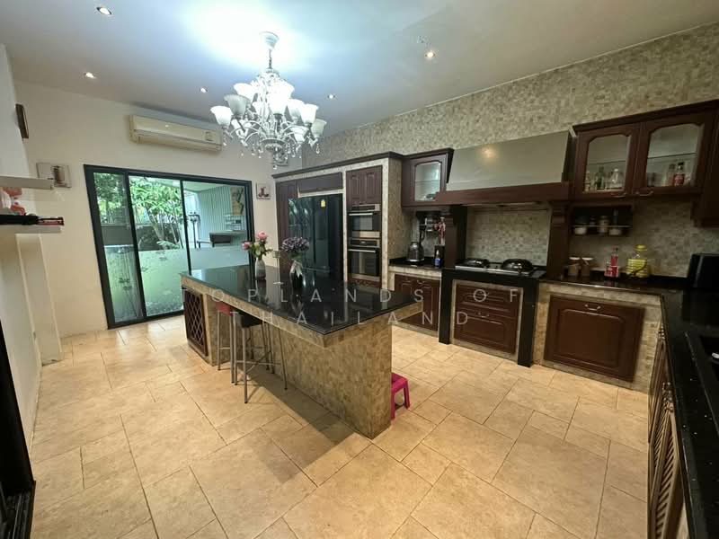 Manthana Rama 9-Srinakarin, Bangkok, 50 Krungthep Kreetha Road, Hua Mak, Bang Kapi, Bangkok, 4 Bedrooms, 350 sqm, Single Detached House For Sale, by TopLands of Thailand, 500188475 - DDproperty.com