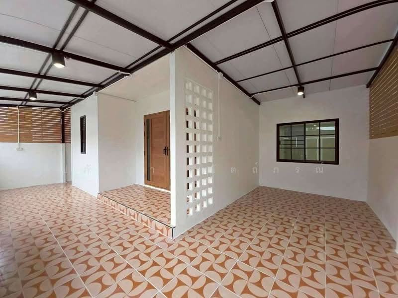 ขาย - Baan Ua-Athorn Lat Lum Kaew 1,2 : บ้านเอื้ออาทร ลาดหลุมแก้ว 1,2, ปทุมธานี