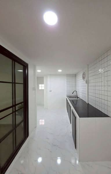 ขาย - Baan Ua-Athorn Lat Lum Kaew 1,2 : บ้านเอื้ออาทร ลาดหลุมแก้ว 1,2, ปทุมธานี