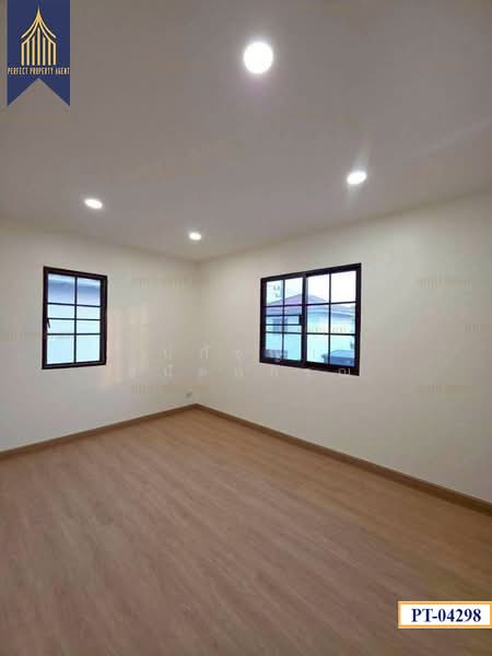 For Sale - Baan Ua-Athorn Lat Lum Kaew 1,2, Pathum Thani