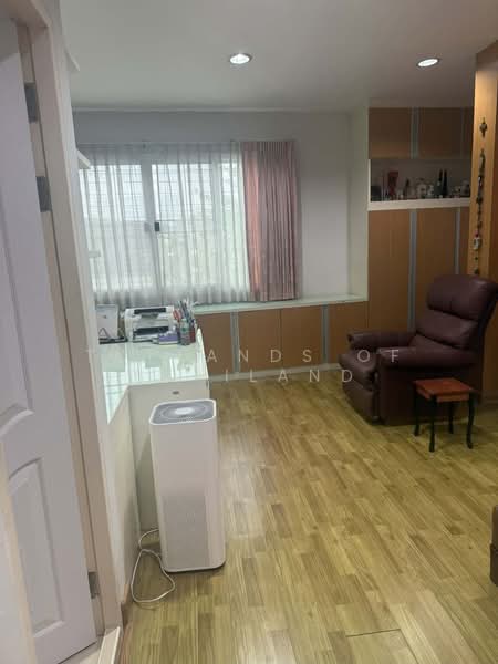 Areeya The Colors Premium Lat Pla Khao, Bangkok, Chorake Bua, Lat Phrao, Bangkok, 3 Bedrooms, 150 sqm, Townhouse For Sale, by TopLands of Thailand, 500188481 - DDproperty.com