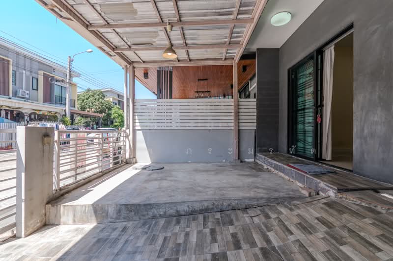 The Connect Onnut-Wongwann, Bangkok, Kanchanaphisek Rd, Dok Mai, Prawet, Bangkok, 3 Bedrooms, 98 sqm, Townhouse For Sale, by อดิเทพ ภระมรทัต, 500188530 - DDproperty.com