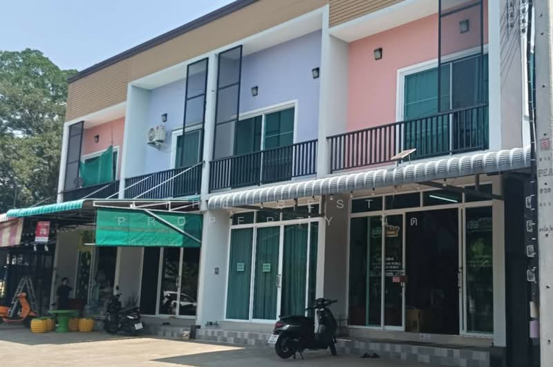 ทาวน์เฮ้าส์ท่าเสา อุตรดิตถ์, Uttaradit, Tha Sao, Muang Uttaradit, Uttaradit, 2 Bedrooms, 100 sqm, Townhouse For Sale, by The Best Property นิด, 500188552 - DDproperty.com