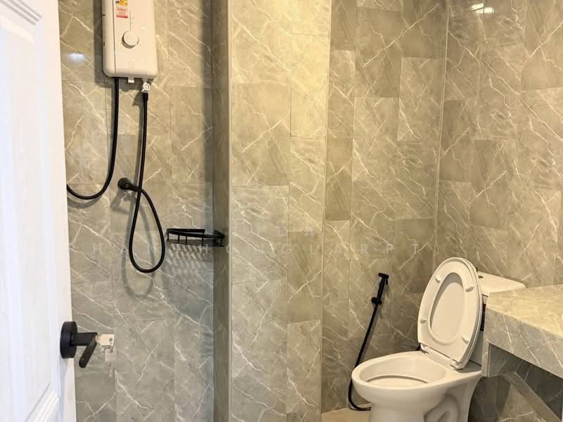 For rent: 4-story home office in Sathorn, prime location, near BTS Saint Louis station., Bangkok, Yan Nawa, Sathon, Bangkok, , 410 sqm, Office Space For Rent, by Tida phanthonglarptawee, 500188554 - DDproperty.com