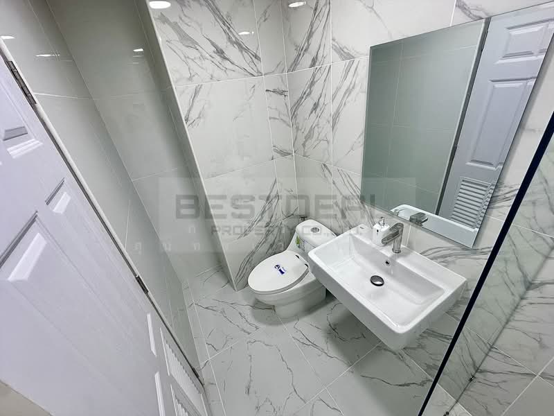 IDEO MOBI Rama 9, Bangkok, 90 Rama 9 Road, Huai Khwang, Huai Khwang, Bangkok, 2 Bedrooms, 62 sqm, Condo For Sale, by Panuwat Suntornwetchapong, 500188567 - DDproperty.com