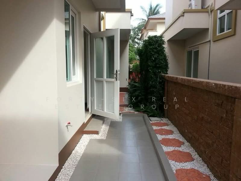 Laddarom Elegant Wongwan-Sathorn, Bangkok, 469 Kanchanapisek Road, Lak Song, Bang Khae, Bangkok, 4 Bedrooms, 265 sqm, Single Detached House For Rent, by Forty-Six Real Estate Group, 500188568 - DDproperty.com