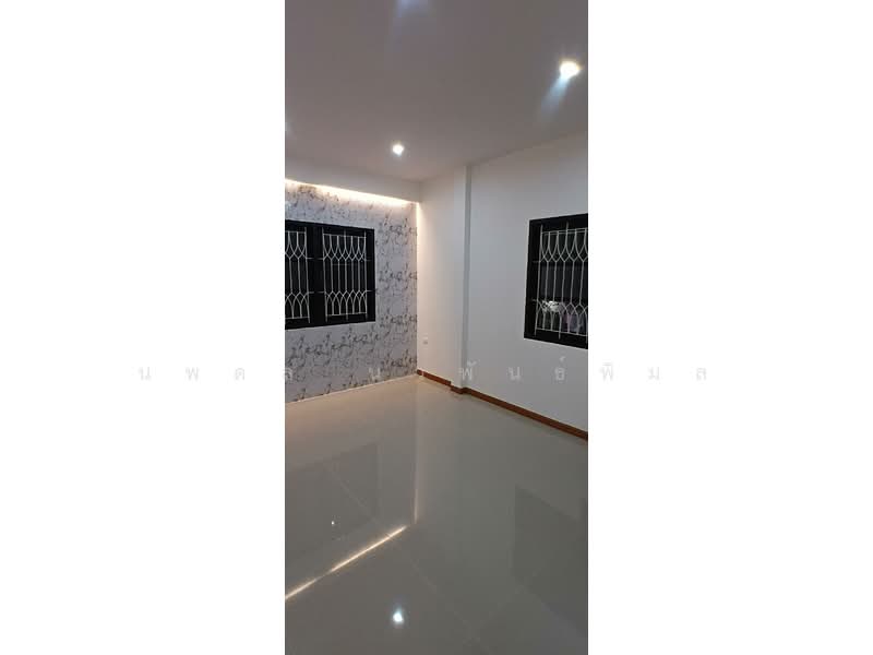 Baan Sinbadi Om Kret Nonthaburi, Nonthaburi, No. 6 Ratchaphruek Road, Om Kret, Pak Kret, Nonthaburi, 5 Bedrooms, 165 sqm, Single Detached House For Sale, by นพดล นวพันธ์พิมล, 500188570 - DDproperty.com