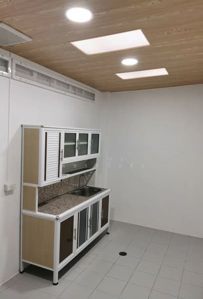 The Trop 2 Motorway-Ladkrabang, Bangkok, Prachapattana Road, Thab Yao, Lat Krabang, Bangkok, 4 Bedrooms, 145 sqm, Townhouse For Rent, by ดลภัทร เพชรจรัสชัย, 500188589 - DDproperty.com