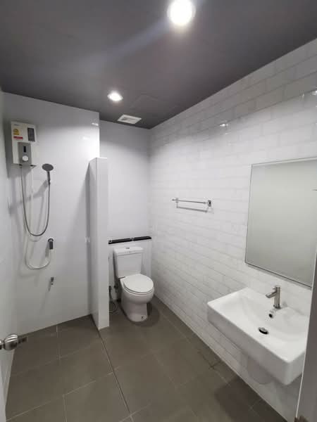 The Trop 2 Motorway-Ladkrabang, Bangkok, Prachapattana Road, Thab Yao, Lat Krabang, Bangkok, 4 Bedrooms, 145 sqm, Townhouse For Rent, by ดลภัทร เพชรจรัสชัย, 500188589 - DDproperty.com