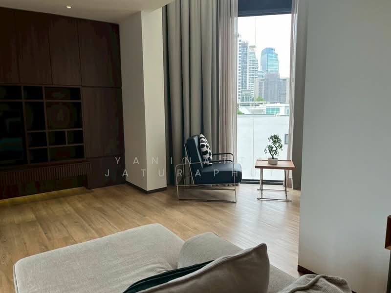 Raveevan Space, Bangkok, Soi Sukhumvit 39, Khlong Tan Nua, Watthana, Bangkok, 3 Bedrooms, 270 sqm, Condo For Rent, by Yaninatta Jaturaphut, 500188590 - DDproperty.com