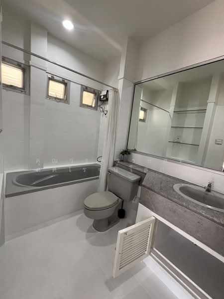 Home Place Ramkhamhaeng, Bangkok, Soi Ramkhamhaeng 140, Saphan Sung, Saphan Sung, Bangkok, 4 Bedrooms, 300 sqm, Single Detached House For Rent, by คุณวรพรรษสร ศศิโรจน์โสภณ, 500188615 - DDproperty.com