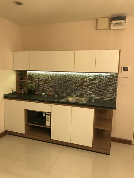 Airlink Residence : แอร์ลิงค์ เรสซิเดนซ์, กรุงเทพ, ถนนร่มเกล้า, คลองสามประเวศ, ลาดกระบัง, กรุงเทพ, 35 ตร.ม., คอนโด ขาย, โดย ดลภัทร เพชรจรัสชัย, 500188668 - DDproperty.com