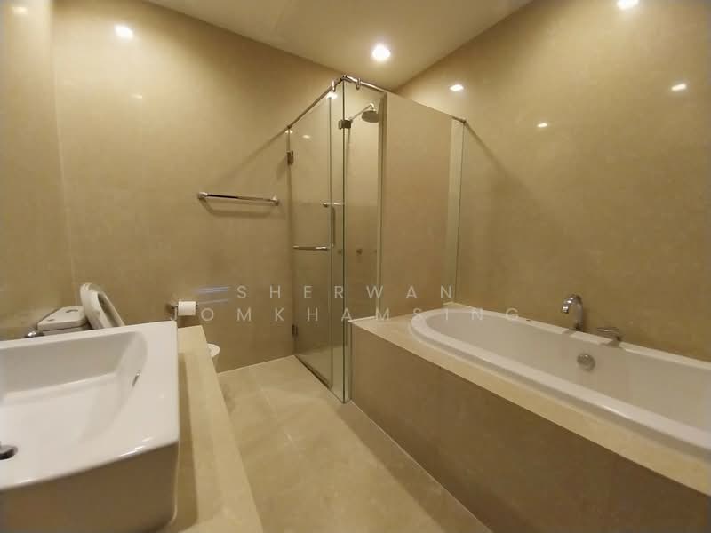 The Madison, Bangkok, Sukhumvit 41, Khlong Tan Nua, Watthana, Bangkok, 2 Bedrooms, 152 sqm, Condo For Rent, by Sherwan Jomkhamsing, 500188685 - DDproperty.com