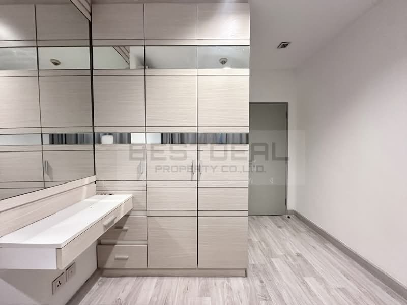 IDEO MOBI Rama 9, Bangkok, 90 Rama 9 Road, Huai Khwang, Huai Khwang, Bangkok, 2 Bedrooms, 62 sqm, Condo For Sale, by Panuwat Suntornwetchapong, 500188718 - DDproperty.com