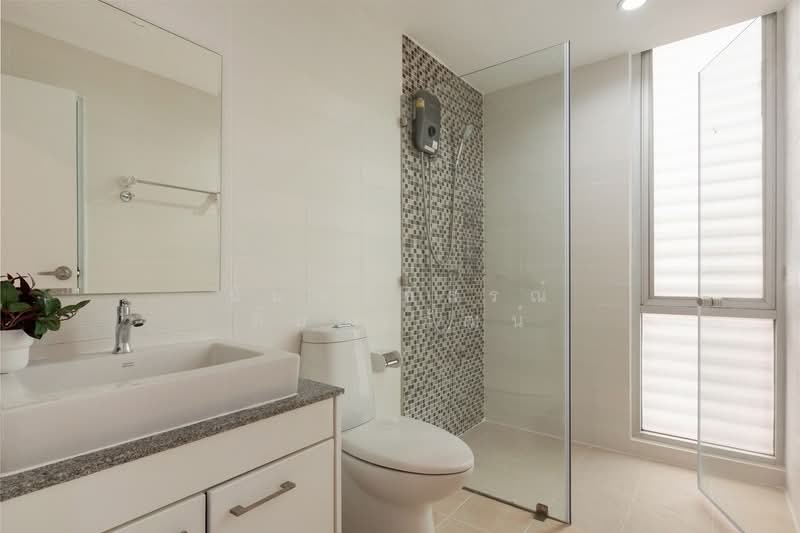 The IRIS Rama 9-Srinakarin, Bangkok, Srinakarin Road, Suan Luang, Suan Luang, Bangkok, 1 Bedroom, 46 sqm, Condo For Sale, by Nannapatsorn Limsiriwat, 500188727 - DDproperty.com