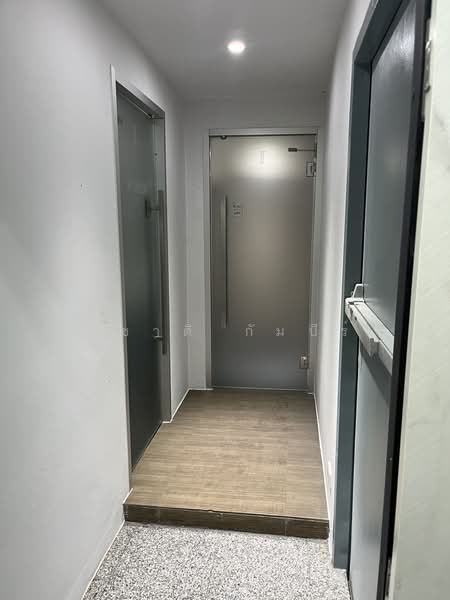 Rent office space @ BTS Ashok + MRT Sukhumvit, Bangkok, สุขุมวิท, Khlong Toei, Khlong Toei, Bangkok, , 165 sqm, Office Space For Rent, by Suchart Gambhir, 500188743 - DDproperty.com