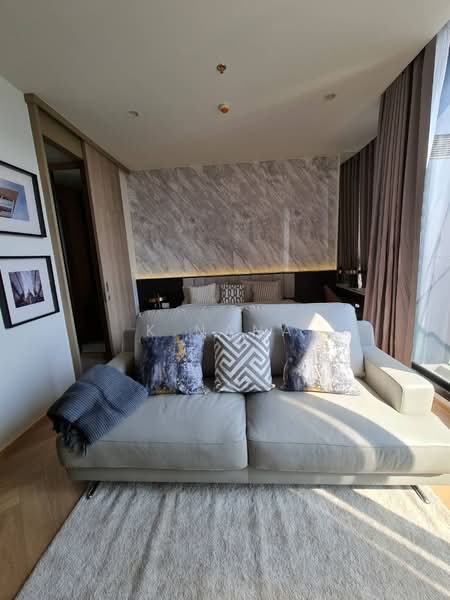 Noble Ploenchit, Bangkok, 1035 Ploenchit Road, Lumphini, Pathum Wan, Bangkok, 1 Bedroom, 52 sqm, Condo For Sale, by K.Nana, 500188798 - DDproperty.com