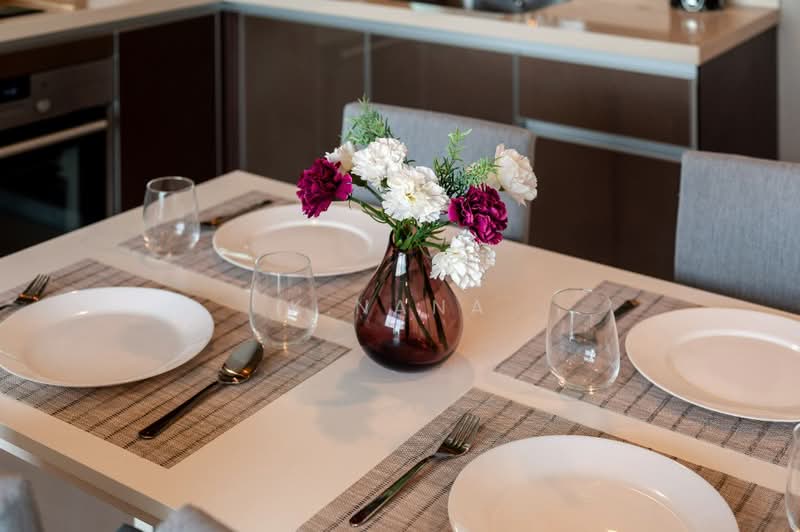 Menam Residences, Bangkok, 2088 Charoenkrung Road, Wat Prayakrai, Bang Kho Laem, Bangkok, 2 Bedrooms, 89 sqm, Condo For Sale, by K.Nana, 500188820 - DDproperty.com