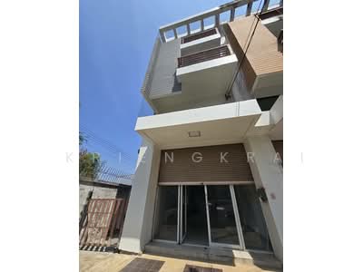 ขาย - เดอะวิลเลจ ปัญญาอินทรา, กรุงเทพ