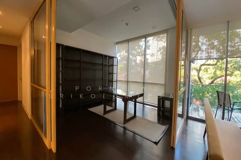 Domus 18, Bangkok, Soi Sukhumvit 18, Khlong Toei, Khlong Toei, Bangkok, 3 Bedrooms, 250 sqm, Condo For Rent, by Porntiwa Srikoedmeesak, 500188828 - DDproperty.com