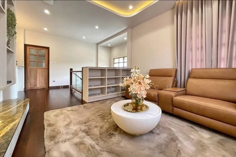 ZEN HOUSE Pool Villa Chiangmai, Chiang Mai, Nong Pa Krang, Muang Chiang Mai, Chiang Mai, 4 Bedrooms, 540 sqm, Villa For Sale, by Best Choice Property, 500188836 - DDproperty.com