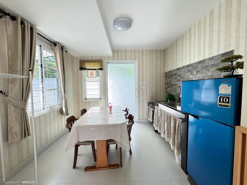 บ้านเช่าริมบึงแก่นนคร, Khon Kaen, Nai Muang, Muang Khon Kaen, Khon Kaen, 2 Bedrooms, 120 sqm, Semi-Detached House (Twin House) For Rent, by สุริยา เบียดนอก, 500188860 - DDproperty.com