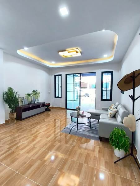 Petchpailin Phraya Suren 35, Bangkok, Bang Chun, Khlong Sam Wa, Bangkok, 2 Bedrooms, 80 sqm, Townhouse For Sale, by นภัสศรณ์ วงศ์สินไทยกร (นันท์), 500188874 - DDproperty.com