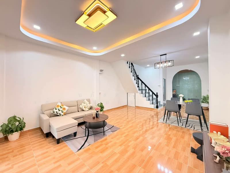 For Sale - Petchpailin Phraya Suren 35, Bangkok