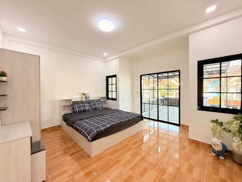 For Sale - Petchpailin Phraya Suren 35, Bangkok