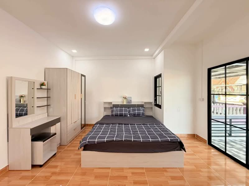 Petchpailin Phraya Suren 35 : เพชรไพลิน พระยาสุเรนทร์ 35, กรุงเทพ, บางชัน, คลองสามวา, กรุงเทพ, 80 ตร.ม., ทาวน์เฮ้าส์ ขาย, โดย นภัสศรณ์ วงศ์สินไทยกร (นันท์), 500188874 - DDproperty.com