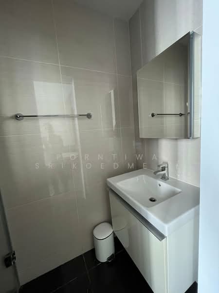 Park Origin Phrom Phong (Park 24), Bangkok, 68 Soi Sukhumvit 24, Khong Tan, Khlong Toei, Bangkok, 1 Bedroom, 26 sqm, Condo For Rent, by Porntiwa Srikoedmeesak, 500188875 - DDproperty.com