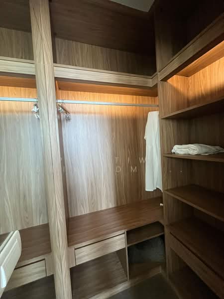 Park Origin Phrom Phong (Park 24), Bangkok, 68 Soi Sukhumvit 24, Khong Tan, Khlong Toei, Bangkok, 1 Bedroom, 26 sqm, Condo For Rent, by Porntiwa Srikoedmeesak, 500188875 - DDproperty.com