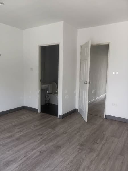 For Sale - The grosvenor, Bangkok