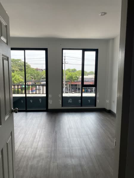 ขาย - เดอะกรอสเวินเนอร์, กรุงเทพ