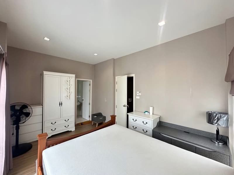 ฉัตรเพชร มะลิวัลย์ ขอนแก่น Chatpetch Maliwan, ขอนแก่น, บ้านเป็ด, เมืองขอนแก่น, ขอนแก่น, 150 ตร.ม., บ้านเดี่ยว ให้เช่า, โดย สุริยา เบียดนอก, 500188885 - DDproperty.com