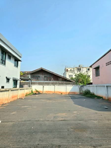 บ้านเดี่ยว 2 ชั้น ใกล้เซฟวัน อ.เมือง จ.นครราชสีมา, Nakhon Ratchasima, Pru Yai, Muang Nakhon Ratchasima, Nakhon Ratchasima, 4 Bedrooms, 180 sqm, Single Detached House For Sale, by Nipawan Thurasuk, 500188891 - DDproperty.com