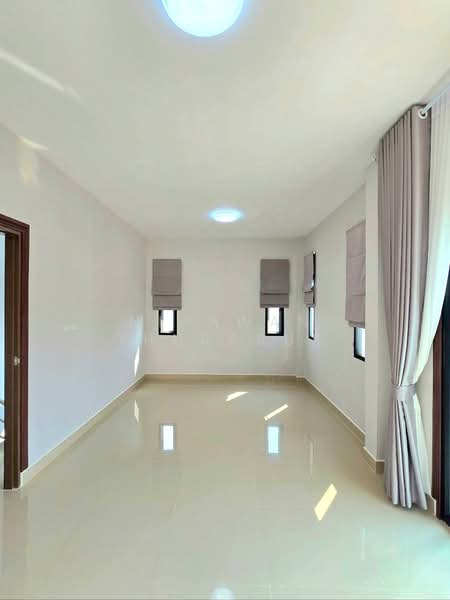 บ้านเดี่ยว 2 ชั้น ใกล้เซฟวัน อ.เมือง จ.นครราชสีมา, นครราชสีมา, ปรุใหญ่, เมืองนครราชสีมา, นครราชสีมา, 180 ตร.ม., บ้านเดี่ยว ขาย, โดย Nipawan Thurasuk, 500188891 - DDproperty.com