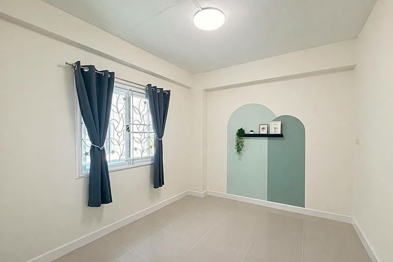 Baan Ua-Athorn Wat Phra Ngoen, Nonthaburi, Plai Bang, Bang Kruai, Nonthaburi, 2 Bedrooms, 34 sqm, Townhouse For Sale, by Khun Amme, 500188906 - DDproperty.com