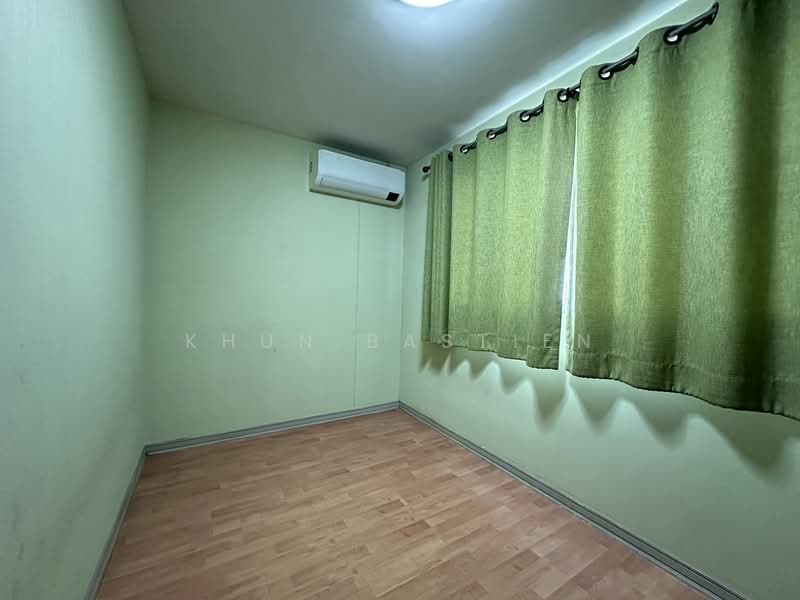 Lumpini Center Nawamin, Bangkok, 821 Soi Lumphini Nawamin, Khlong Chan, Bang Kapi, Bangkok, 2 Bedrooms, 56 sqm, Condo For Rent, by Khun Bastien, 500188932 - DDproperty.com