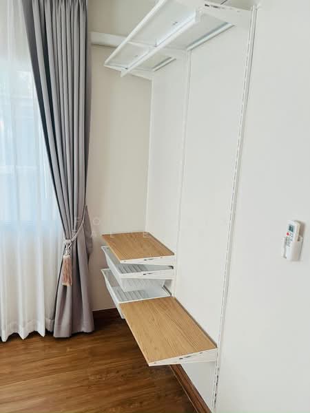 Centro Bangna-Wongwean, Bangkok, Kanchanaphisek Road, Dok Mai, Prawet, Bangkok, 4 Bedrooms, 200 sqm, Single Detached House For Rent, by Forty-Six Real Estate Group, 500188960 - DDproperty.com