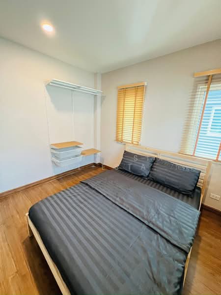 Centro Bangna-Wongwean, Bangkok, Kanchanaphisek Road, Dok Mai, Prawet, Bangkok, 4 Bedrooms, 200 sqm, Single Detached House For Rent, by Forty-Six Real Estate Group, 500188960 - DDproperty.com