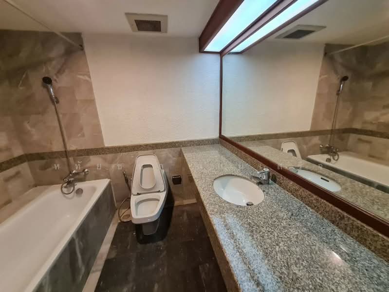 Las Colinas, Bangkok, Sukhumvit 21 Road, Khlongtoei Nua, Watthana, Bangkok, 2 Bedrooms, 100 sqm, Condo For Rent, by หทัยชนก แสนเสร็จ, 500188974 - DDproperty.com