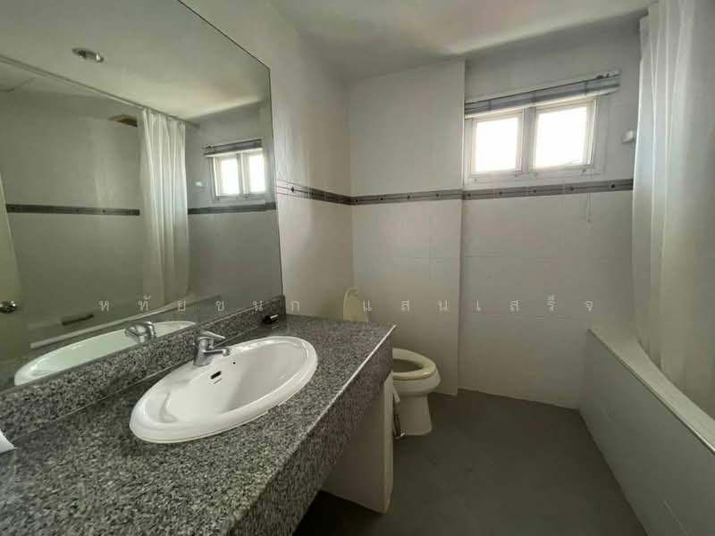 Baan Sukhumvit 14, Bangkok, 1/1 Soi Sukhumvit 14, Khlong Toei, Khlong Toei, Bangkok, 2 Bedrooms, 75 sqm, Condo For Rent, by หทัยชนก แสนเสร็จ, 500189017 - DDproperty.com