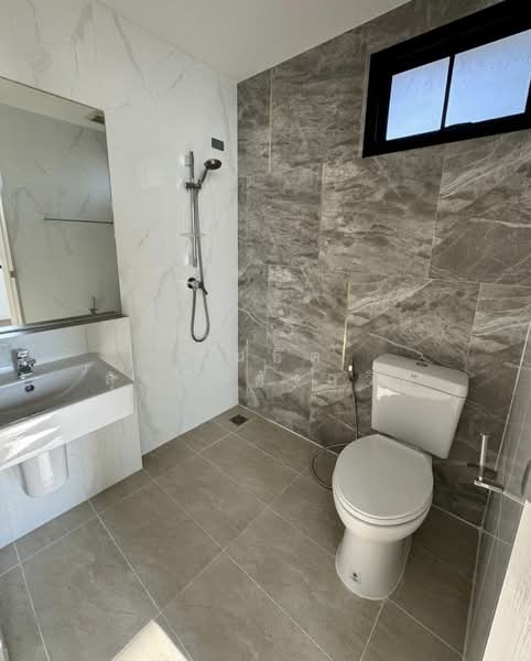 Q Prime Sukhumvit 77, Bangkok, Soi On Nut 46, Suan Luang, Suan Luang, Bangkok, 3 Bedrooms, 180 sqm, Townhouse For Rent, by Monchit Surachaidunthavin, 500189021 - DDproperty.com