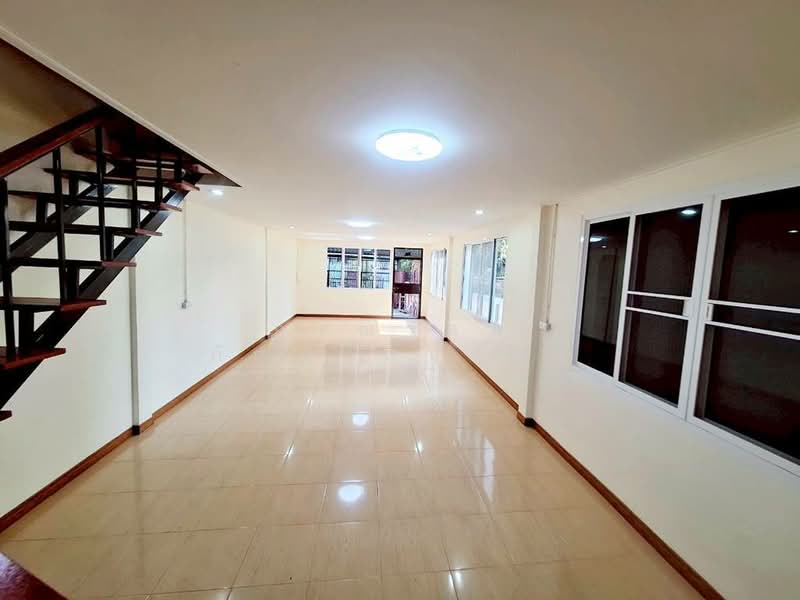 ขาย ทาวน์เฮ้าส์ หลังมุม หมู่บ้าน เทพบัวทอง บางบัวทอง, Nonthaburi, Bang Bua Thong, Bang Bua Thong, Nonthaburi, 6 Bedrooms, 180 sqm, Townhouse For Sale, by กรณวัสส์ กัณฑวัสส์วงส์, 500189044 - DDproperty.com